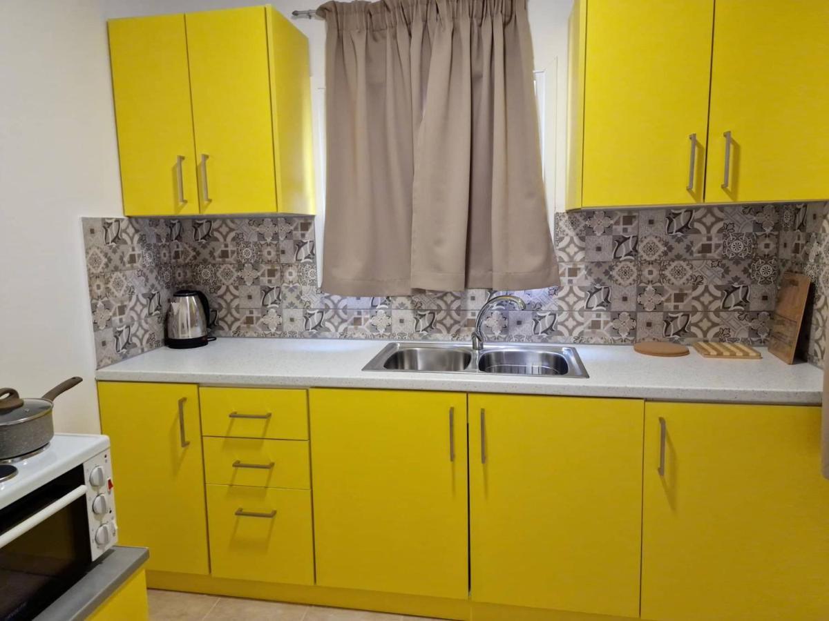 Solymar Prive Apartment Архангелос Екстериор снимка