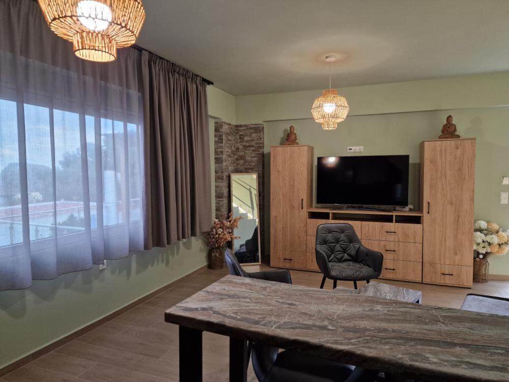 Solymar Prive Apartment Архангелос Екстериор снимка