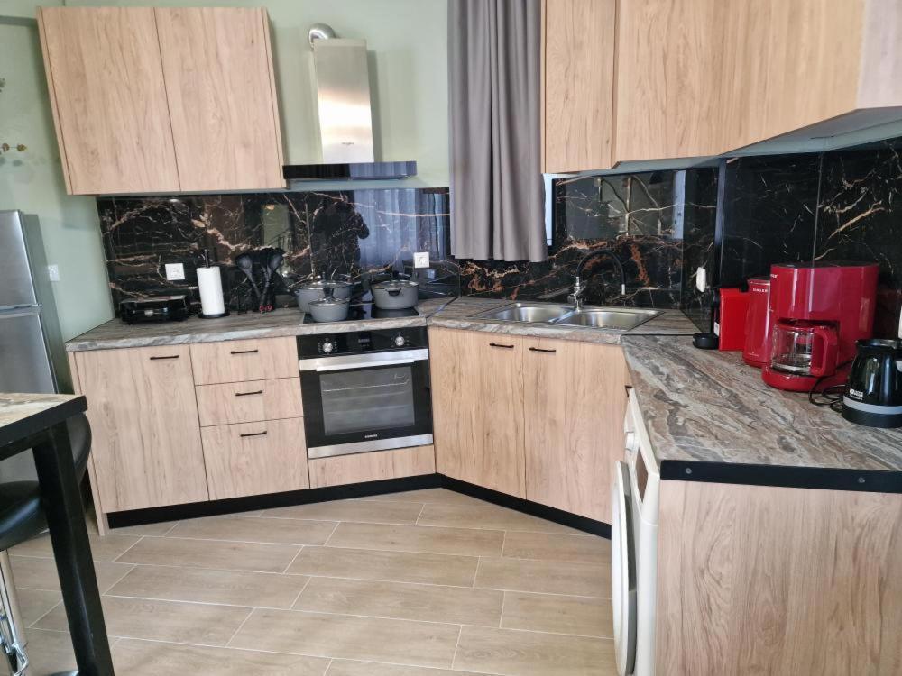 Solymar Prive Apartment Архангелос Екстериор снимка