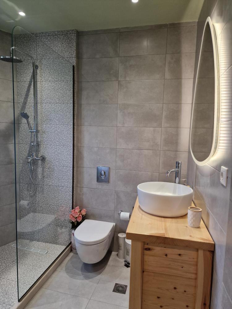 Solymar Prive Apartment Архангелос Екстериор снимка